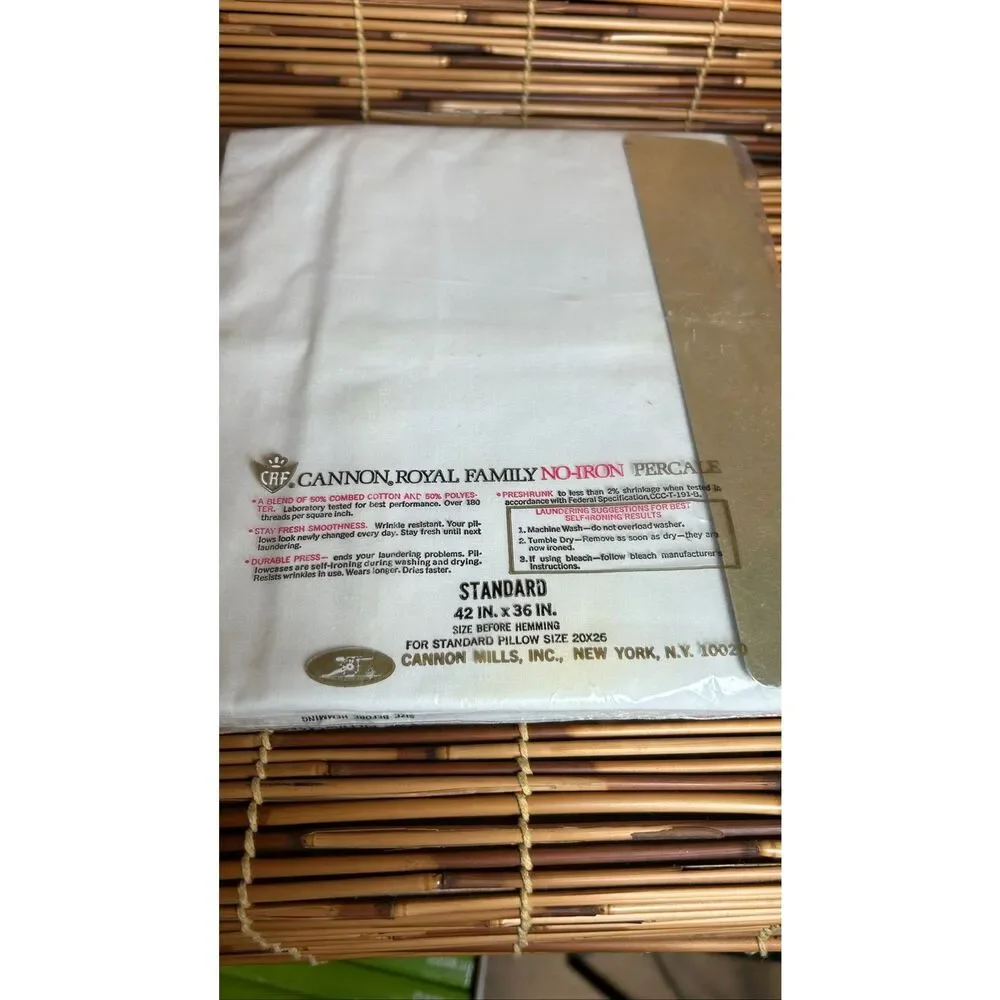 Cannon Royal Family Vintage Standard Pillowcases (2) NIP White